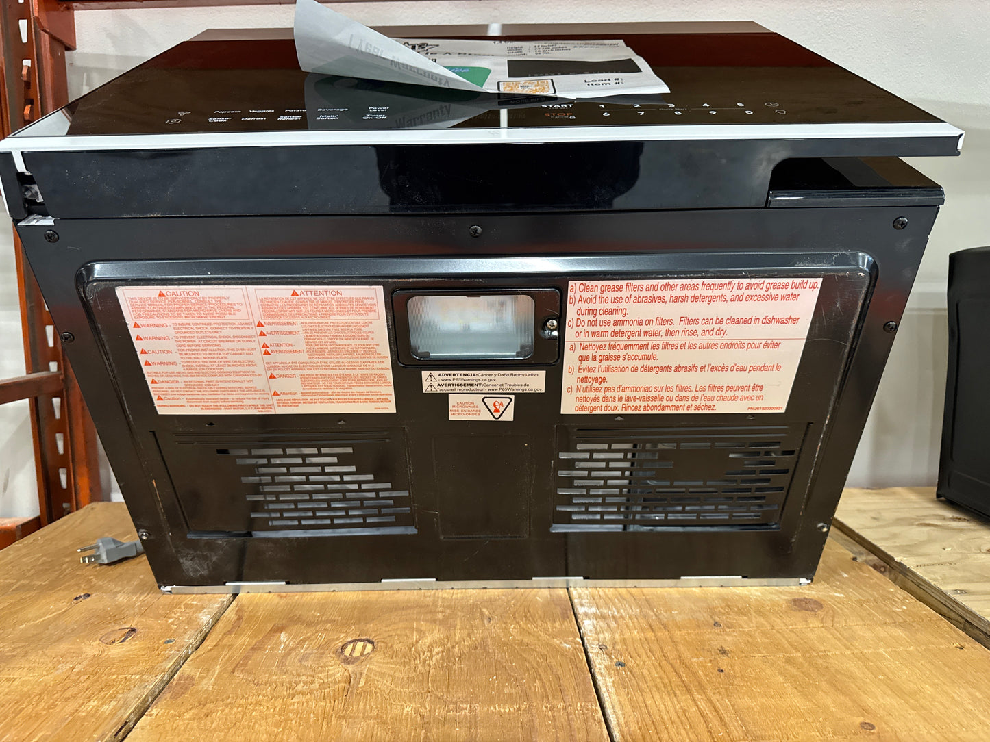 Frigidaire UMV1422UW 24" 1.4 Cu. Ft. Over-The-Range Microwave