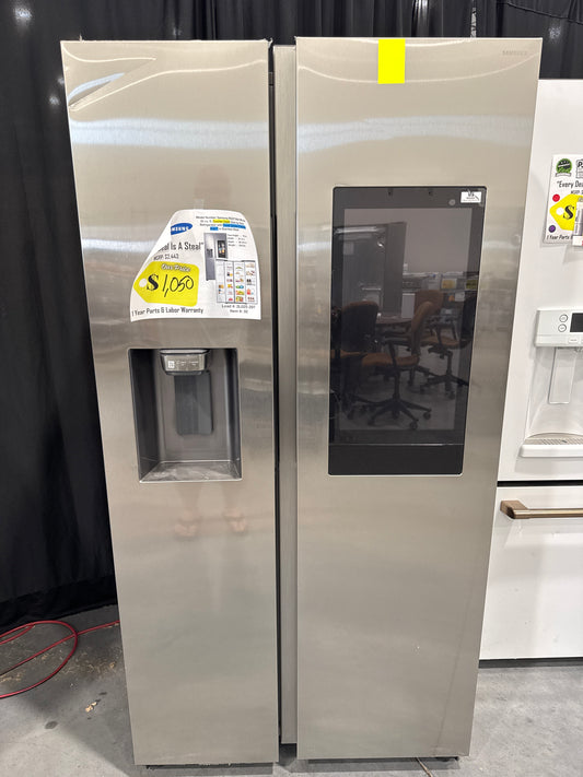 SAMSUNG RS22T5561SR/AA 22 cu. ft. Counter Depth Side-by-Side Refrigerator with Touch Screen Family Hub™ in Stainless Steel