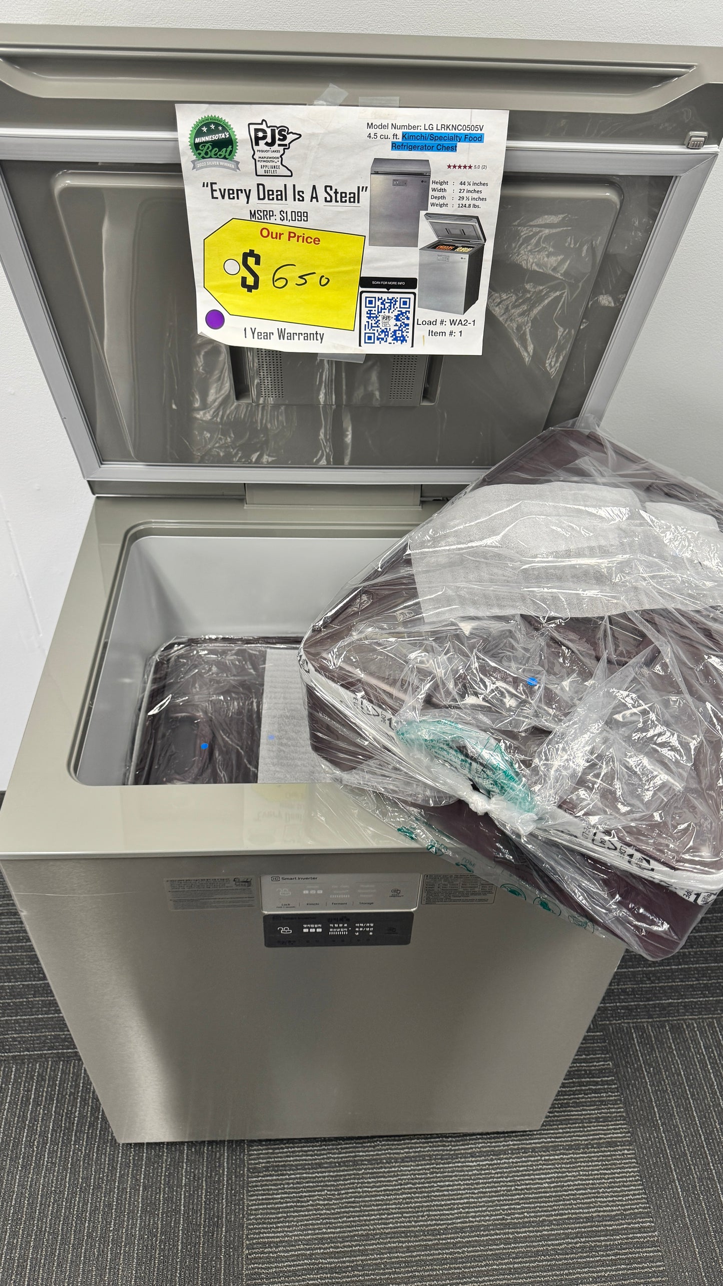 LG LRKNC0505V 4.5 cu. ft. Kimchi & Specialty Food Refrigerator Chest