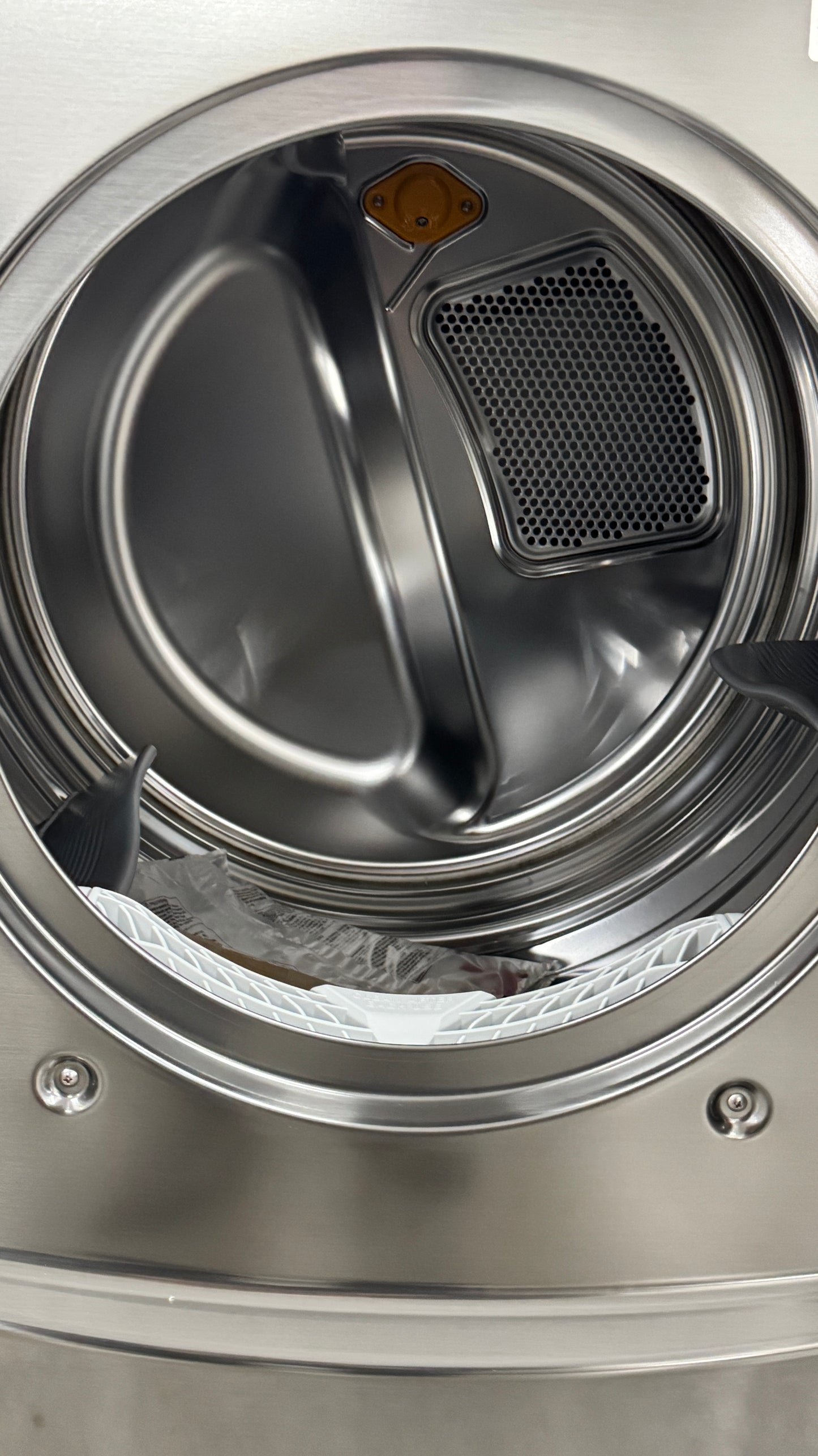 LG DLEX9000V 29 Inch Electric Smart Dryer with 9.0 cu. ft. Capacity, TurboSteam™, SteamSanitary™, FlowSense™, Smart ThinQ®, SmartDiagnosis™, 14 Dry Cycles, Anti-Bacterial, Wrinkle Care, and Sensor Dry