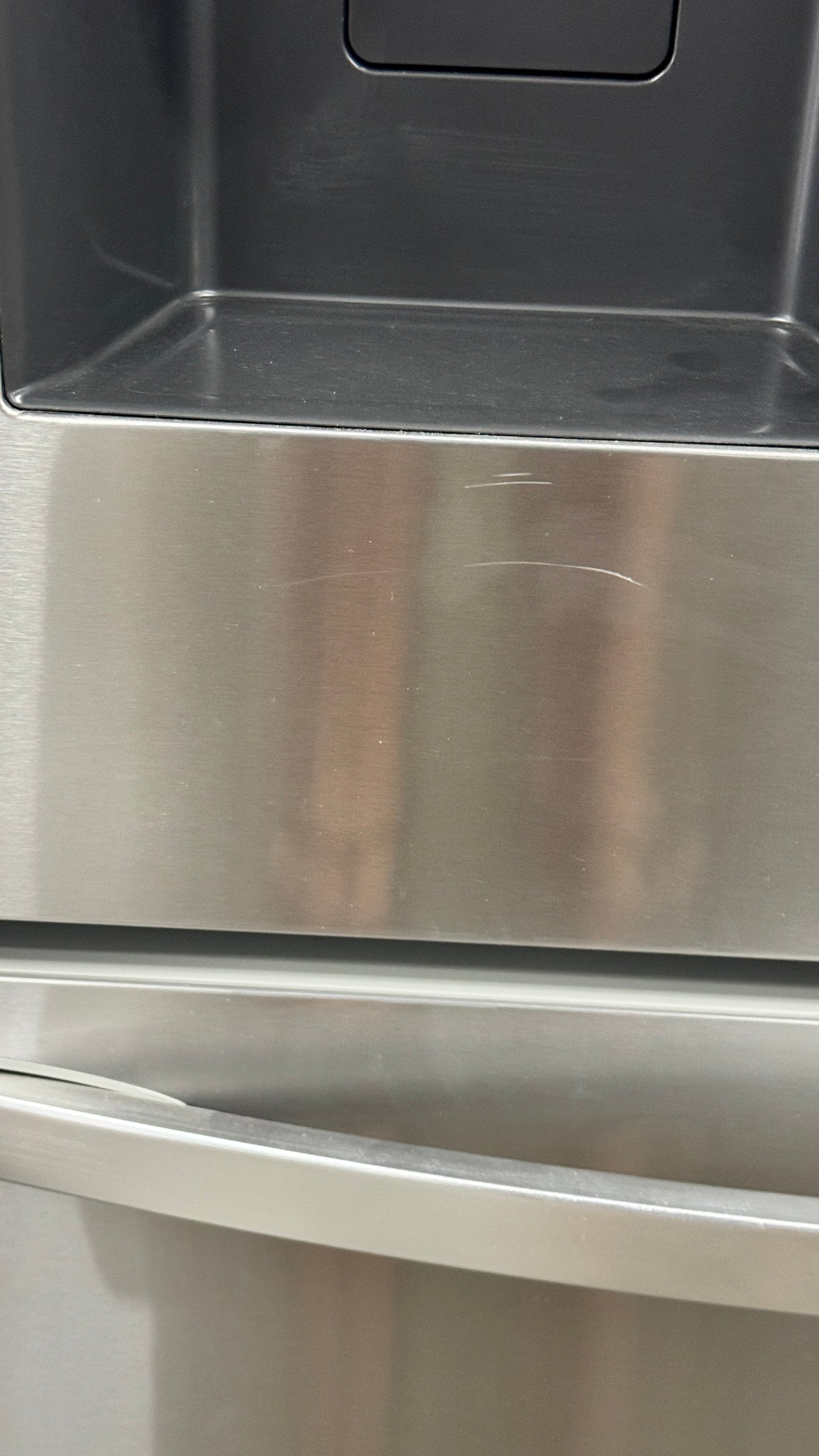 LG LRFXC2606S 26 cu. ft. Smart Counter-Depth MAX Refrigerator with Dual Ice Makers