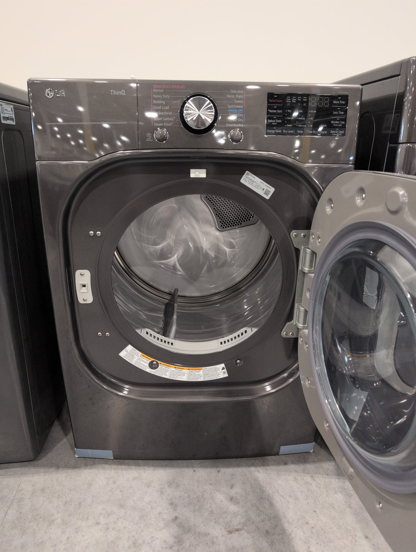 LG DLEX4500B 7.4 cu. ft. Ultra Large Capacity Smart wi-fi Enabled Front Load Electric Dryer with TurboSteam™ and Built-In Intelligence