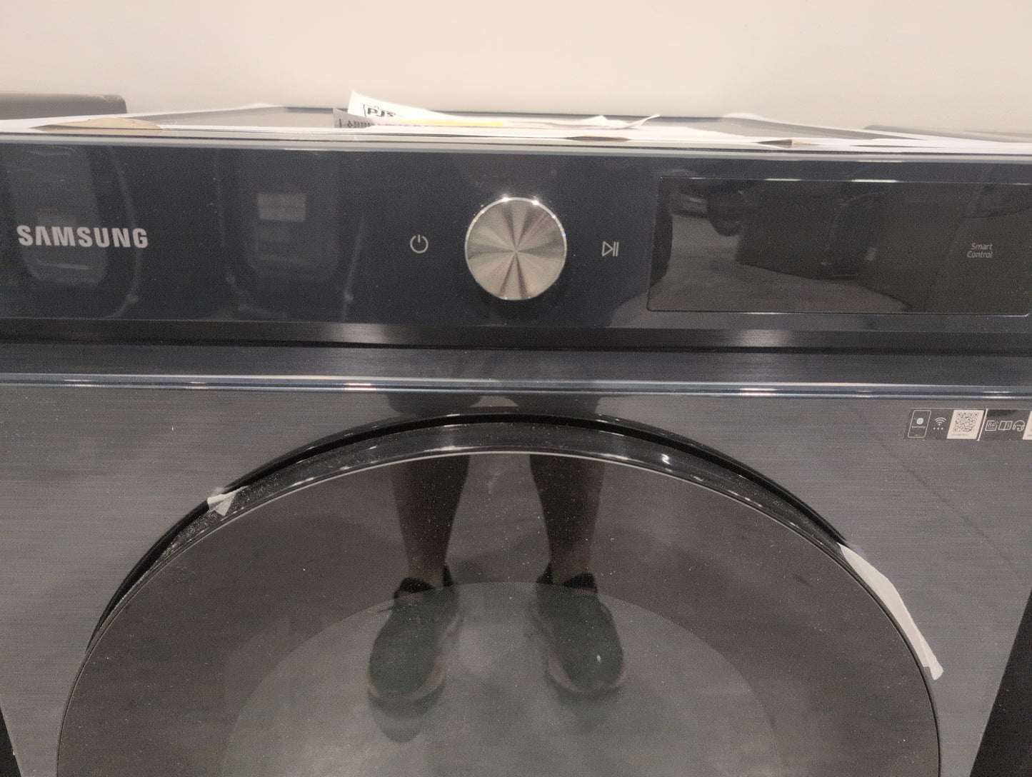 SAMSUNG DVE46BB6700DA3 Bespoke 7.5 cu. ft. Large Capacity Electric Dryer with Super Speed Dry and AI Smart Dial in Brushed Navy