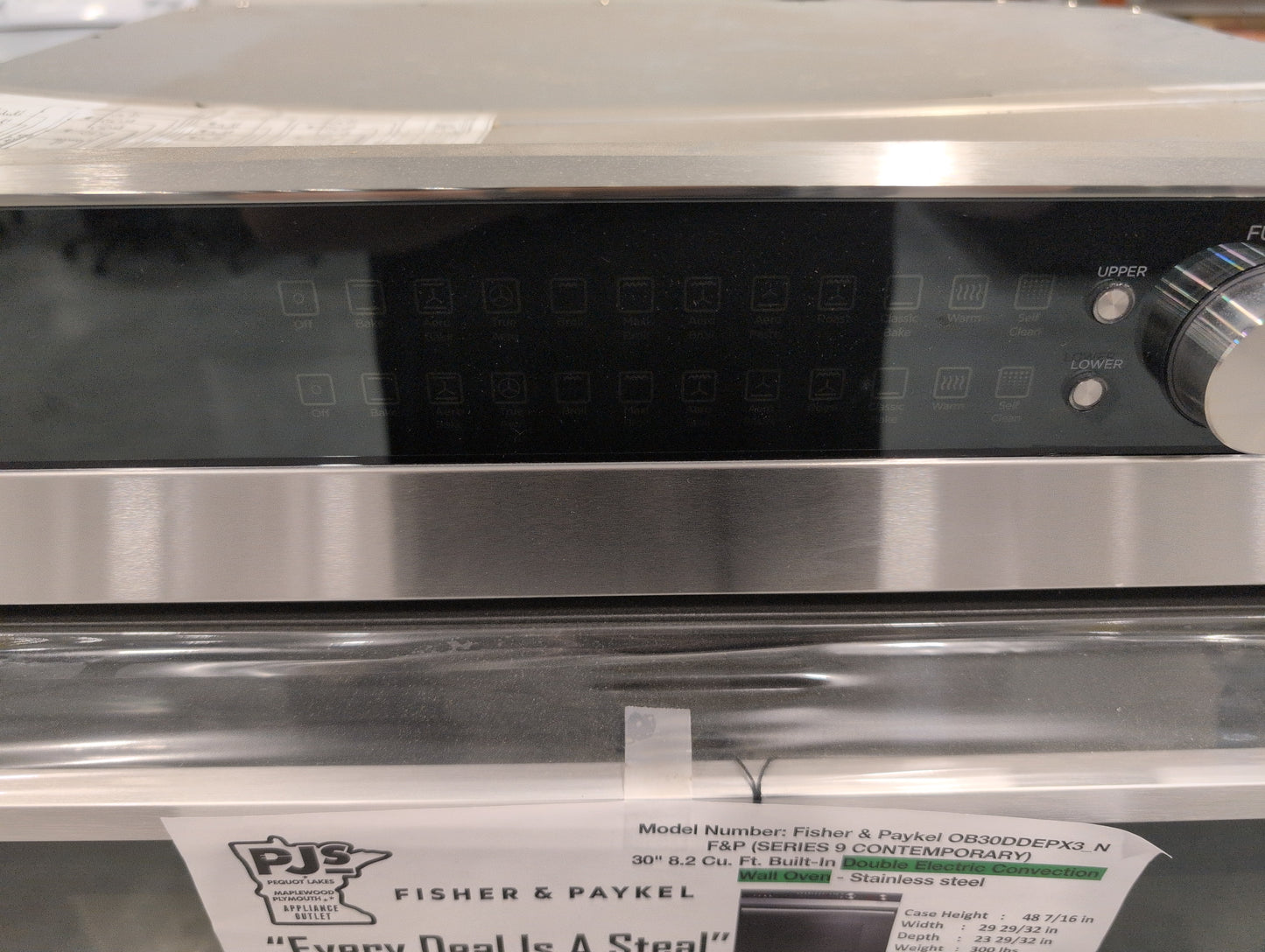 FISHER & PAYKEL OB30DDEPX3_N 30" Series 9 Contemporary Self-Cleaning Double Oven 11 Function