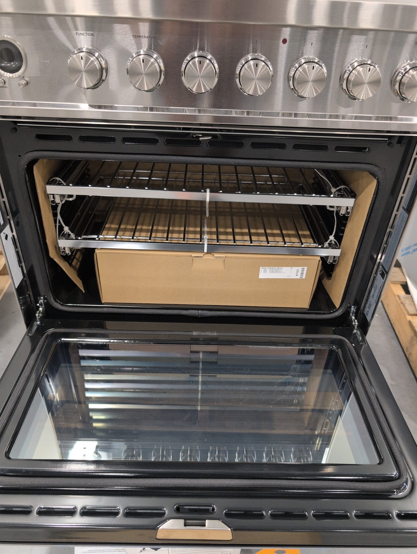 FISHER & PAYKEL OR30SDE6X1 30" Series 7 Element Slide-In Electric Range Ceramic Radiant (Copy)