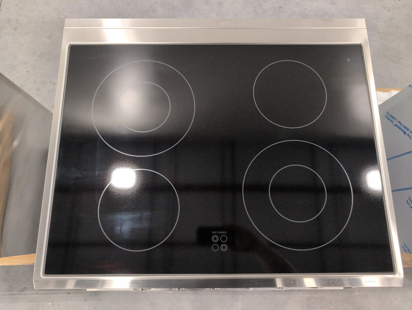 FISHER & PAYKEL OR30SDE6X1 30" Series 7 Element Slide-In Electric Range Ceramic Radiant (Copy)
