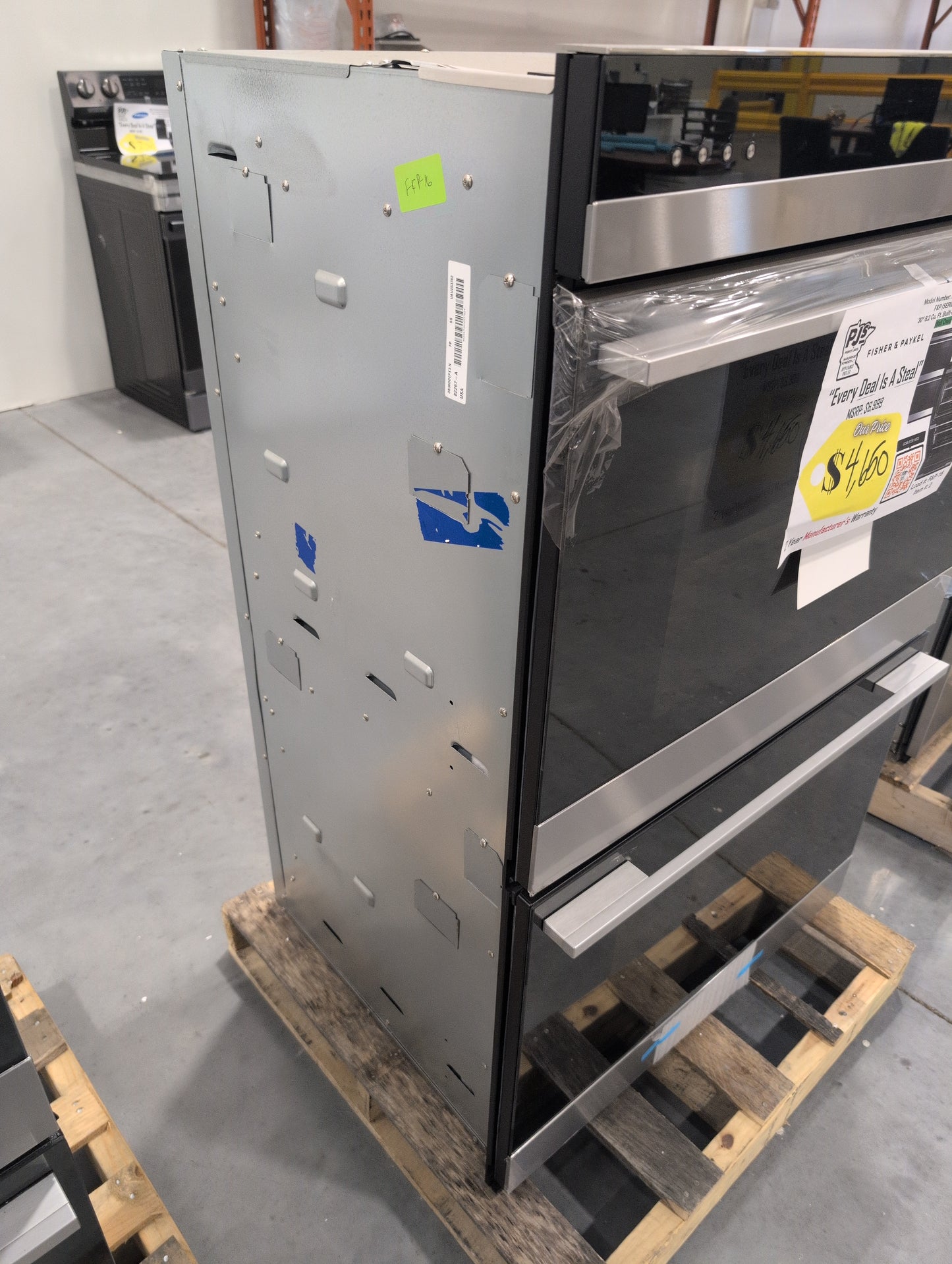 FISHER & PAYKEL OB30DDEPX3_N 30" Series 9 Contemporary Self-Cleaning Double Oven 11 Function