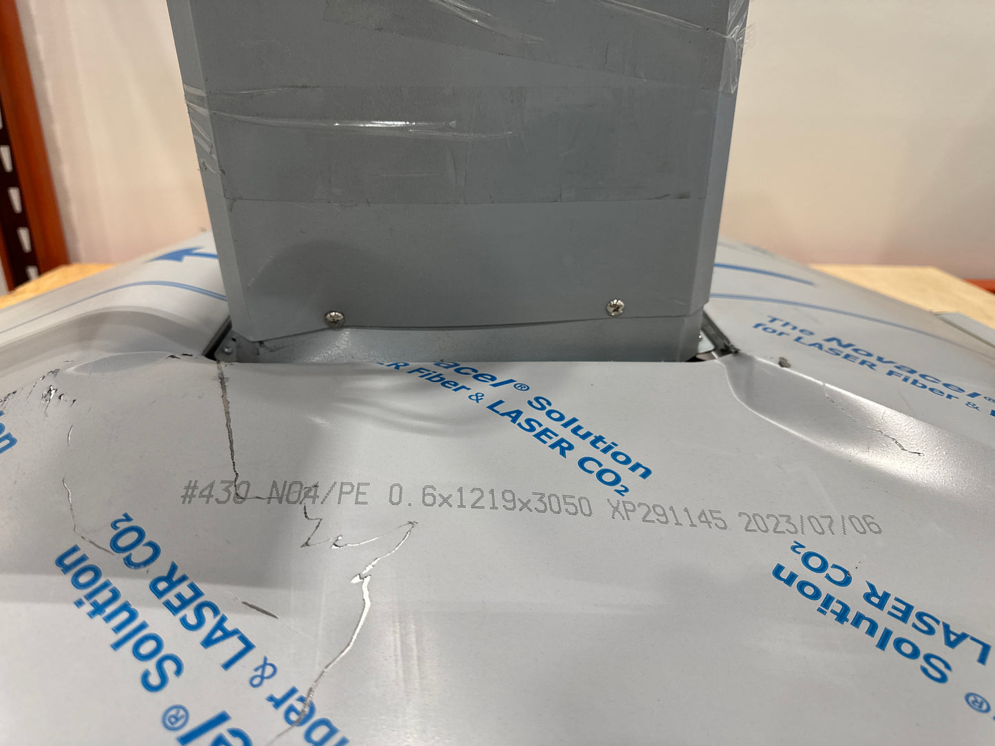 LG Studio LSHD3680ST 36 Inch Wall Mount Smart Chimney Hood with 600 CFM Internal Blower, Wi-Fi, IR Touch Controls, LED Lighting, Mesh Filters, Low-Profile Body, and RoHS Compliant: Stainless Steel