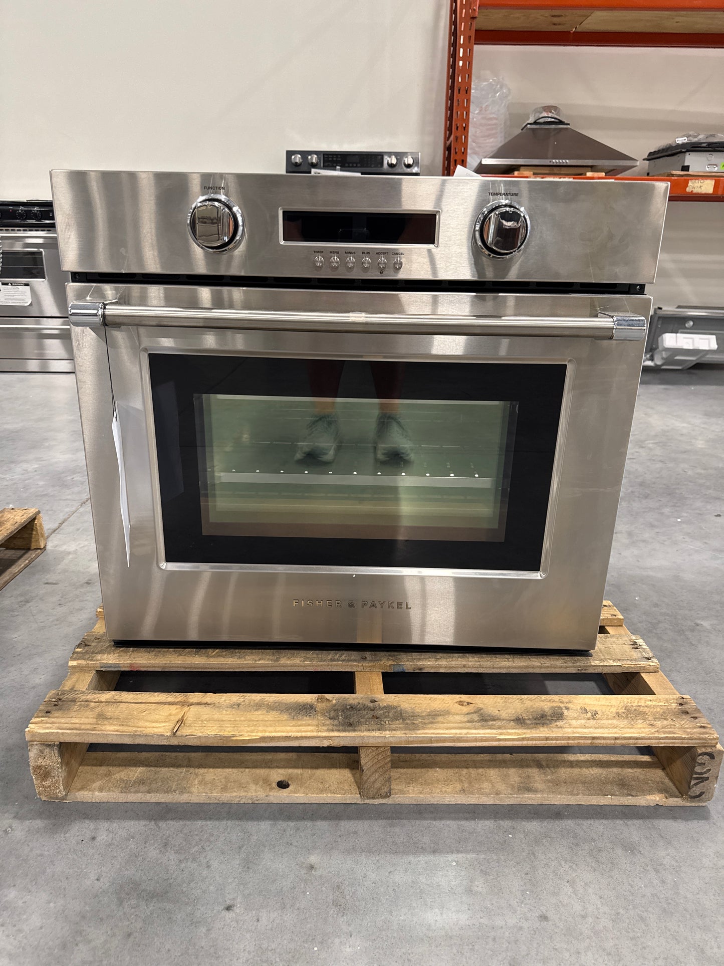 FISHER & PAYKEL WOSV230_N 30" Series 7 Professional Self-Cleaning Oven 10 Function