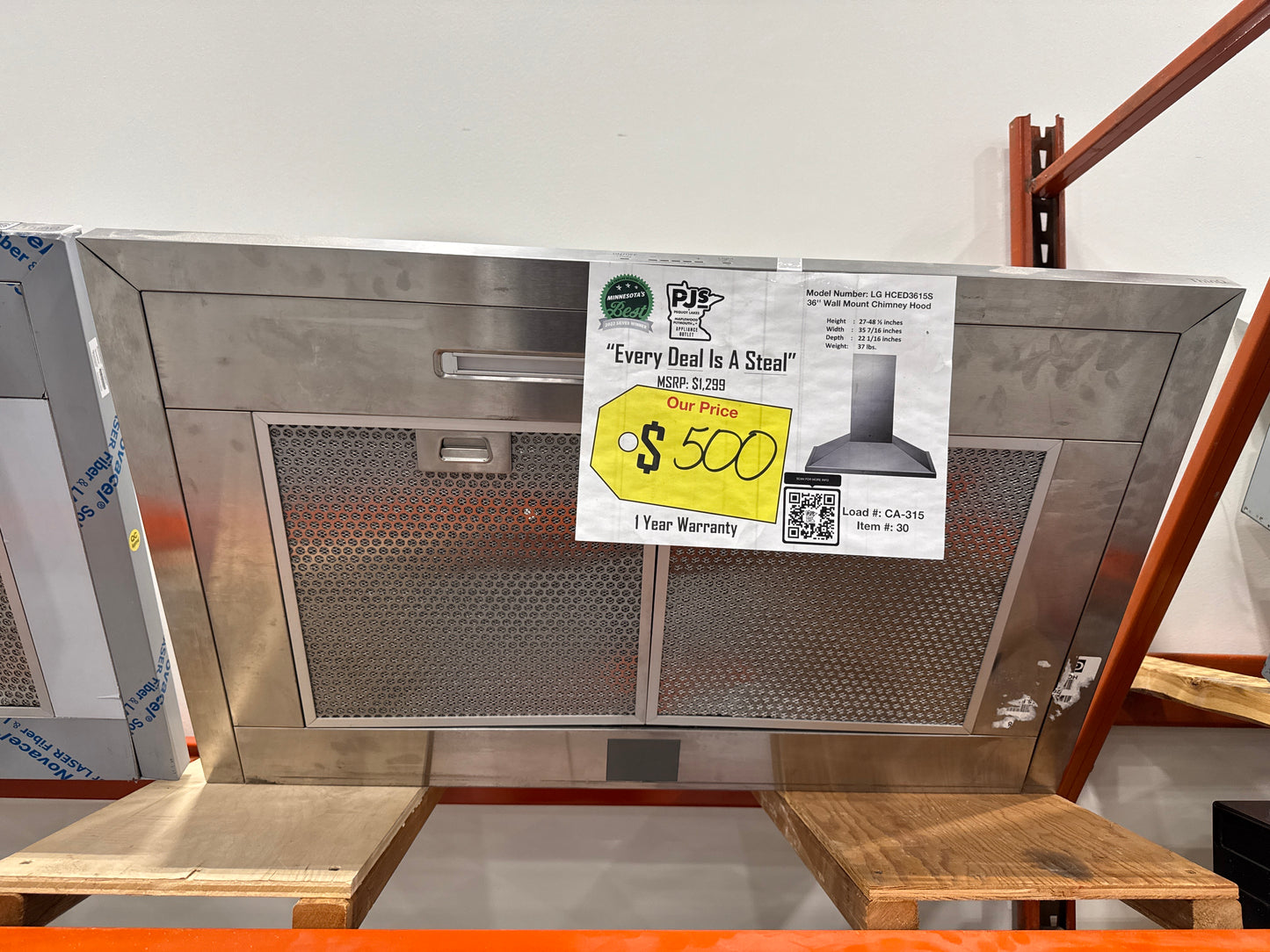 LG HCED3615S 36 Inch Wall Mount Range Hood with 5 Speed 600 CFM Internal Blower, Dishwasher Safe Mesh Filters, Dual Level LED Lighting, and RoHS Compliant: Stainless Steel