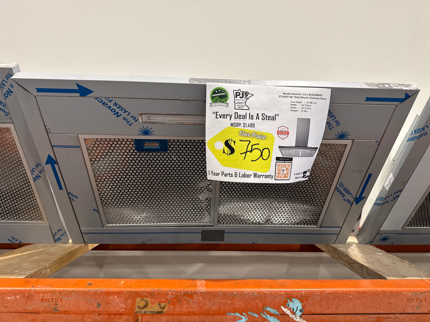 LG Studio LSHD3680ST 36 Inch Wall Mount Smart Chimney Hood with 600 CFM Internal Blower, Wi-Fi, IR Touch Controls, LED Lighting, Mesh Filters, Low-Profile Body, and RoHS Compliant: Stainless Steel