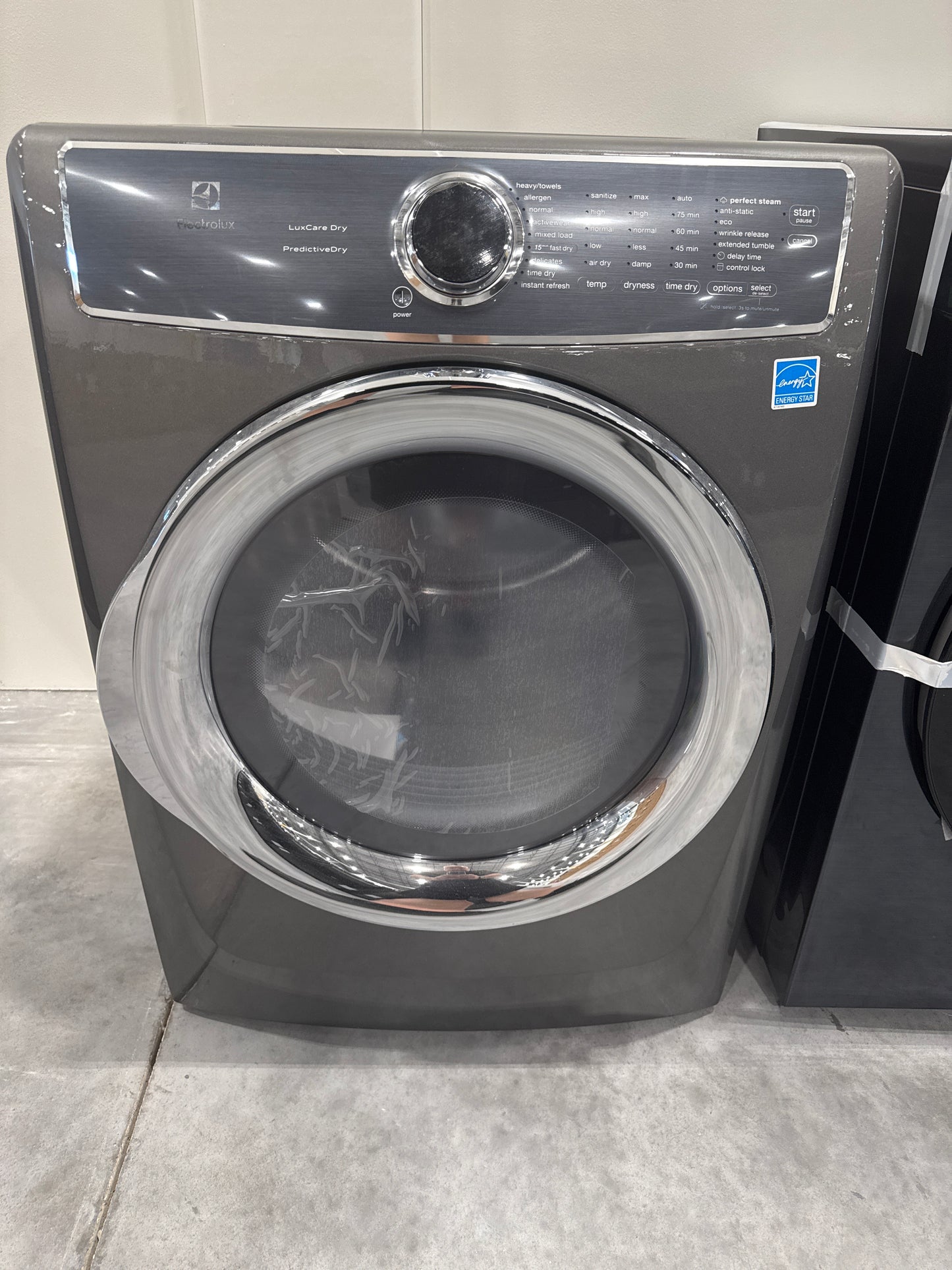 ELECTROLUX EFME627UTT Front Load Perfect Steam™ Electric Dryer with PredictiveDry™ and Instant Refresh - 8.0. Cu. Ft.