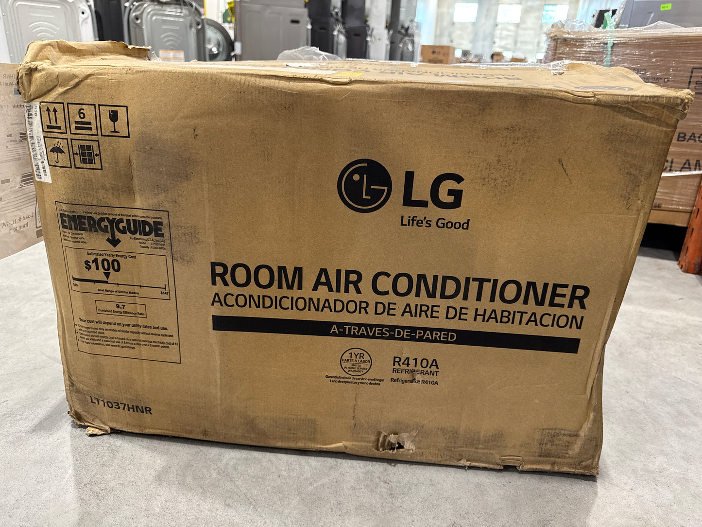 LG LT1037HNR 10,000 BTU Thru-the-Wall Air Conditioner with 11,200 Heating BTU, 24 Hour Timer, Energy Saver, Gold Fin Anti-Corrosion, Wireless Remote, 9.8 EER ,3.2 Pts/Hr Dehumidification and 230/208V