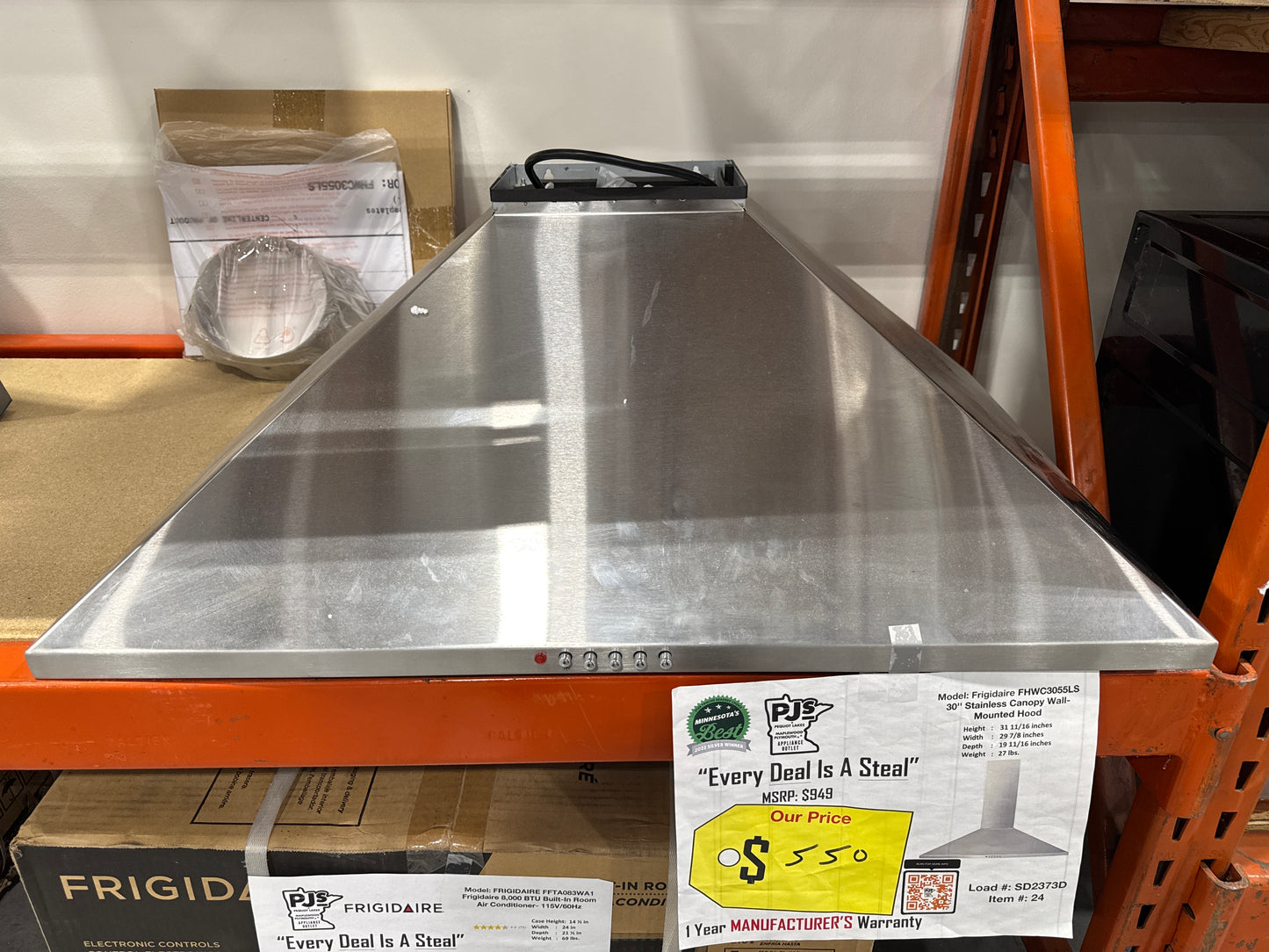 Frigidaire FHWC3055LS 30 Inch Wall Mount Chimney Range Hood with 400 CFM Internal Blower, 3-Speed Centrifugal Fan, Halogen Lighting and Convertible to Recirculating