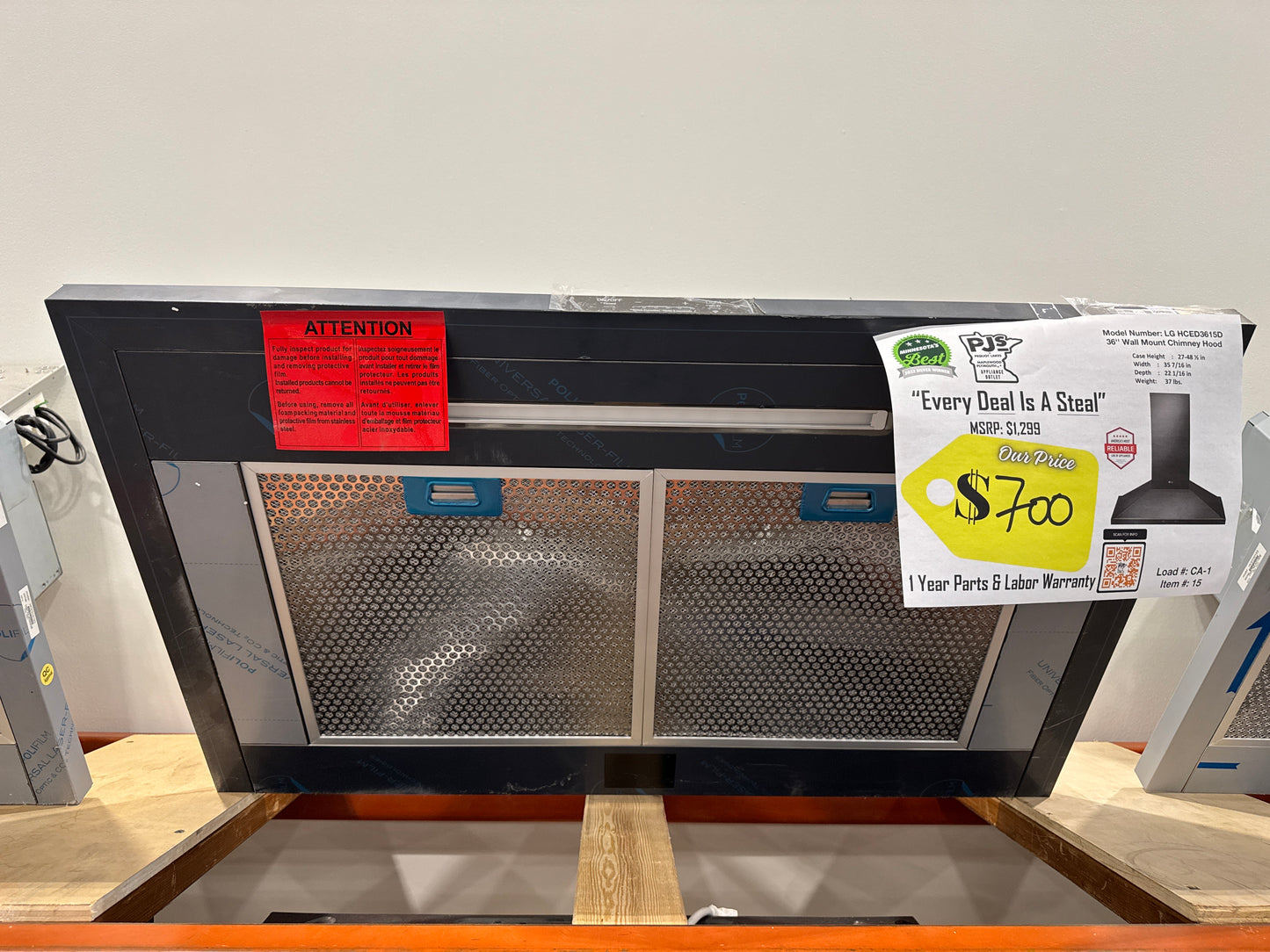 LG HCED3615D 36 Inch Wall Mount Range Hood with 5 Speed 600 CFM Internal Blower, Dishwasher Safe Mesh Filters, Dual Level LED Lighting, and RoHS Compliant: Black Stainless Steel