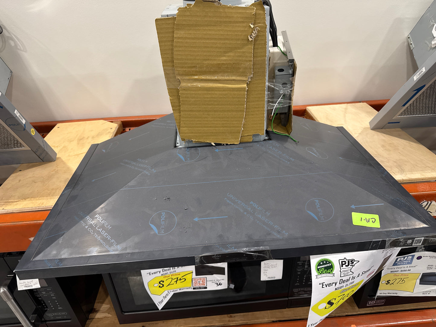 LG HCED3615D 36 Inch Wall Mount Range Hood with 5 Speed 600 CFM Internal Blower, Dishwasher Safe Mesh Filters, Dual Level LED Lighting, and RoHS Compliant: Black Stainless Steel