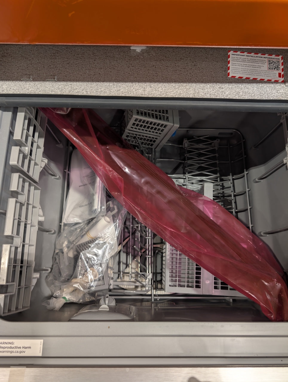 Fisher & Paykel DishDrawer Series DD24DCTX9 N 24 Inch Full Console Double DishDrawer