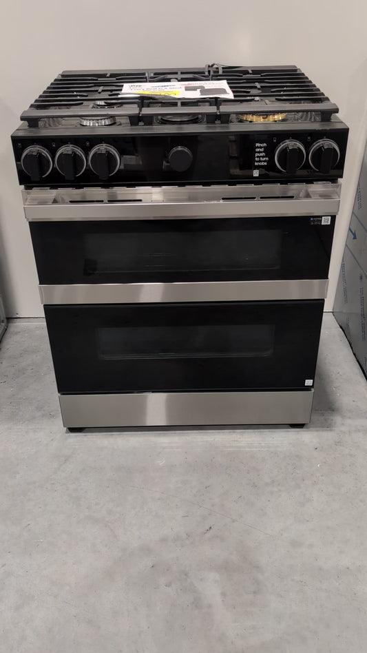 Samsung NSG6DG8550SRAA Bespoke Smart Slide-In Gas Range 6.0 cu. ft. with Flex Duo™ & Illuminated Precision Knobs in Stainless Steel
