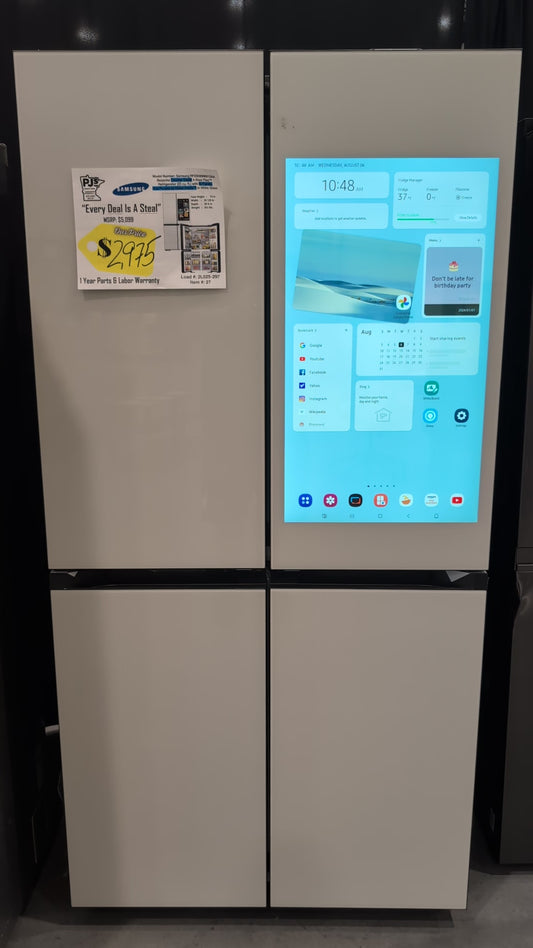 Samsung RF23DB990012AA Bespoke Counter Depth 4-Door Flex™ Refrigerator (23 cu. ft.) with AI Family Hub™+ and AI Vision Inside™ in White Glass