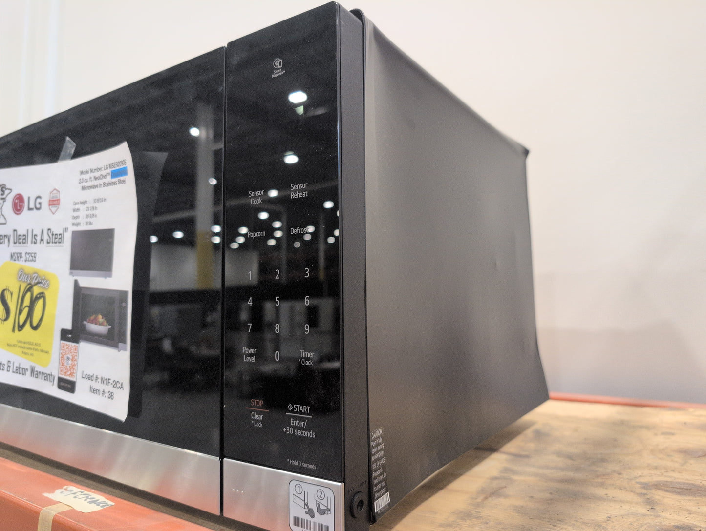 LG MSER2090S 2.0 cu. ft. NeoChef™ Countertop Microwave with Smart Inverter and Sensor Cooking