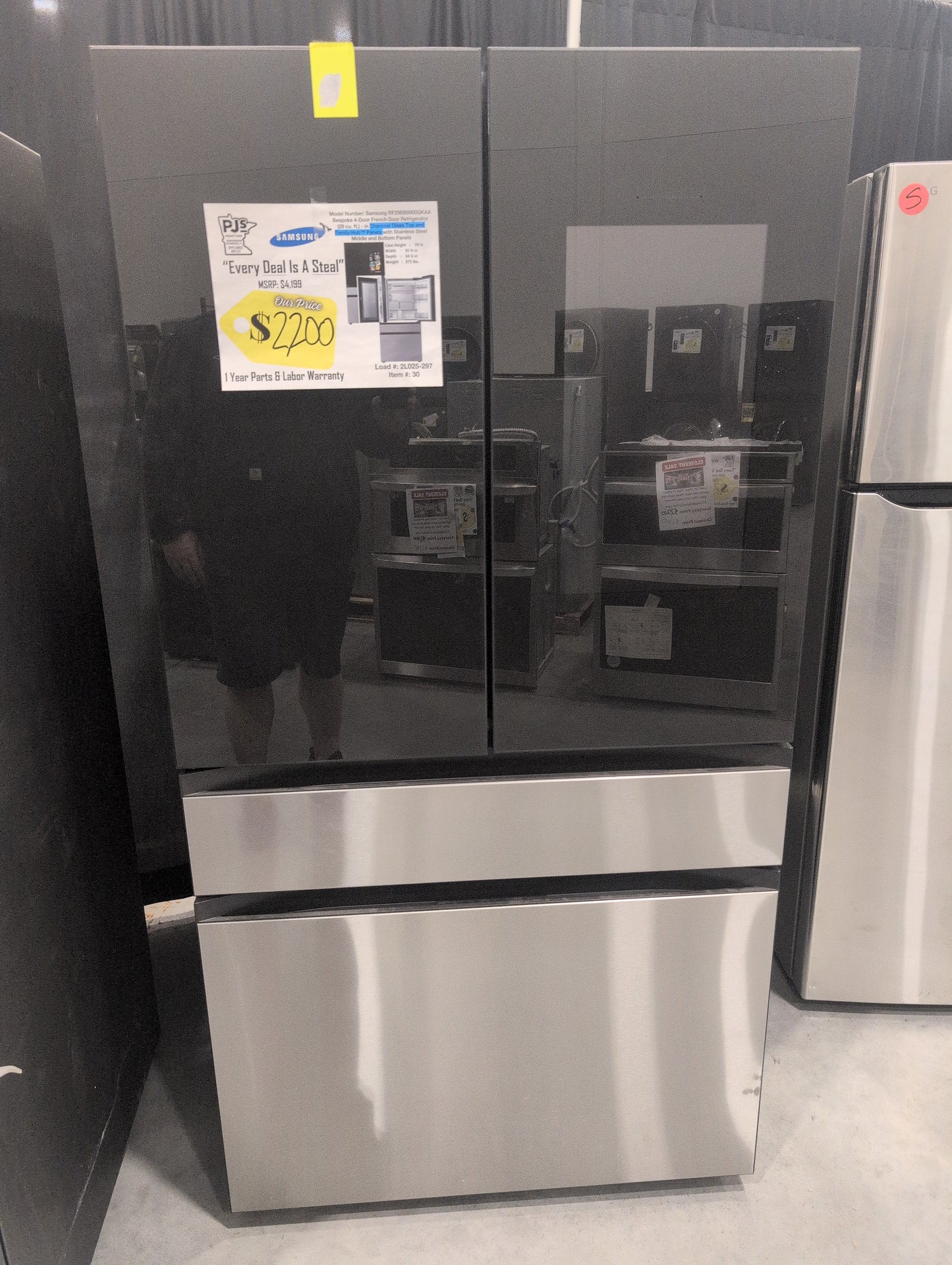 SAMSUNG RF29BB8900QKAA Bespoke 4-Door French Door Refrigerator (29 cu. ft.) - in Charcoal Glass Top and Family Hub™ Panels with Stainless Steel Middle and Bottom Panels