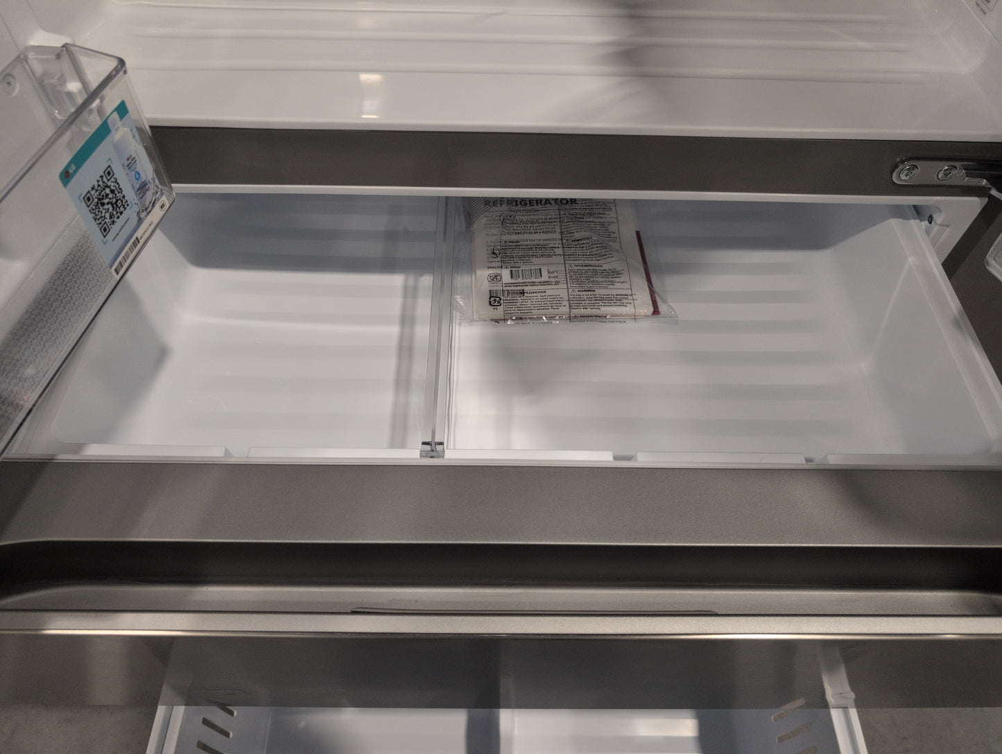 LG LH29S8565S 29 cu. ft. SMART MyColor InstaView Standard-Depth MAX 4-Door French Door Refrigerator in Stainless Steel with Craft Ice