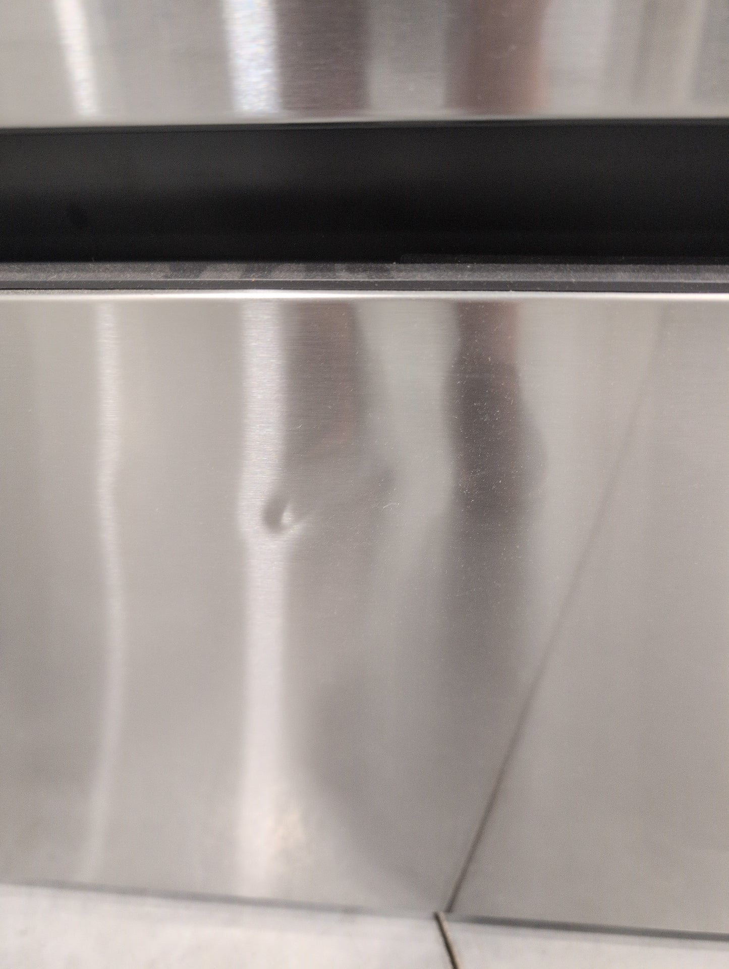 Samsung Bespoke RF29BB8600QLAA 29 cu. ft. Standard Depth 4-Door French Door Smart Refrigerator in Stainless Steel with Beverage Center