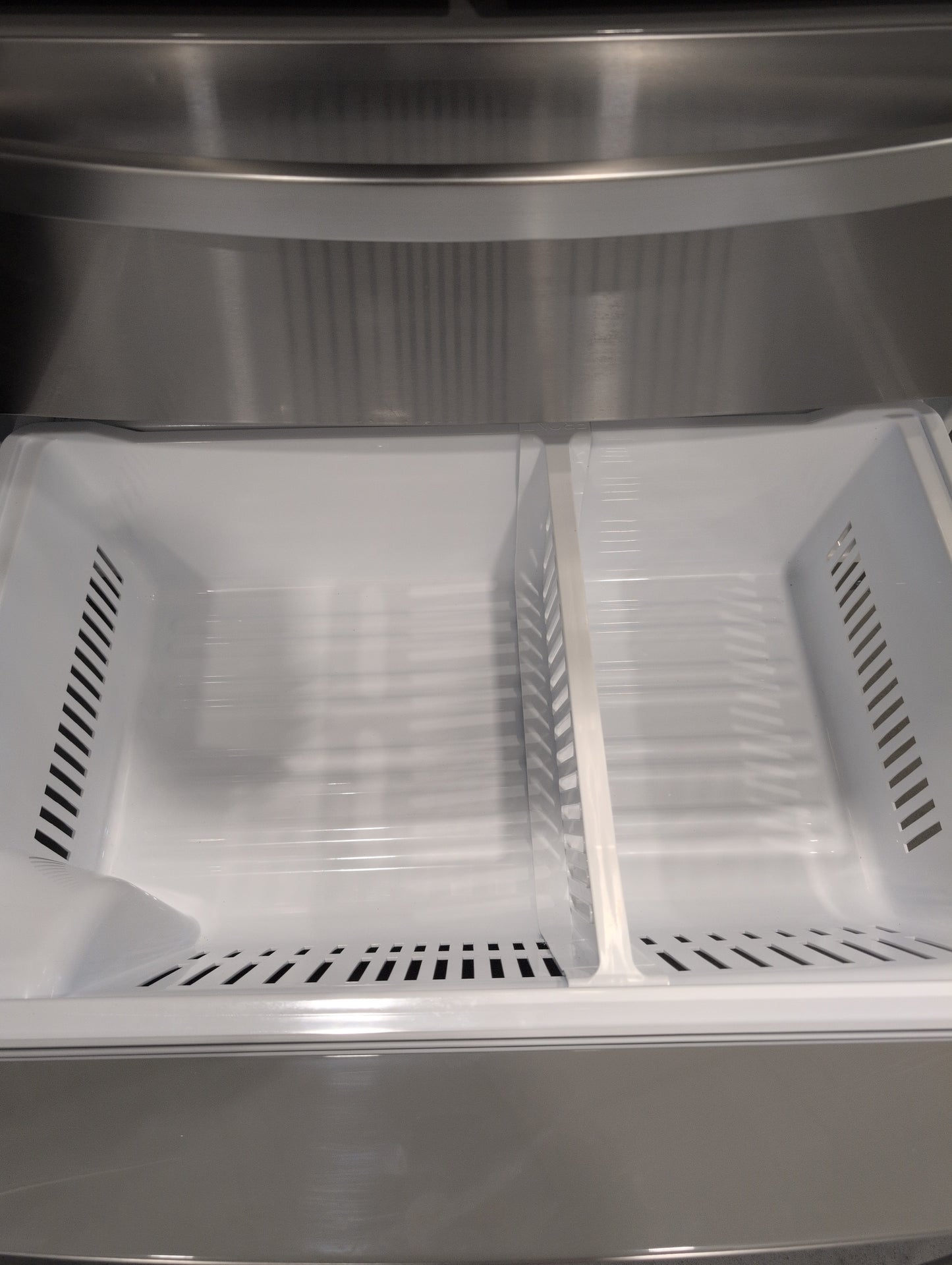 LG LMXS28626S 28 cu.ft. 4-Door French Door, Standard Depth, Ice & Water, Double Freezer, Stainless Steel