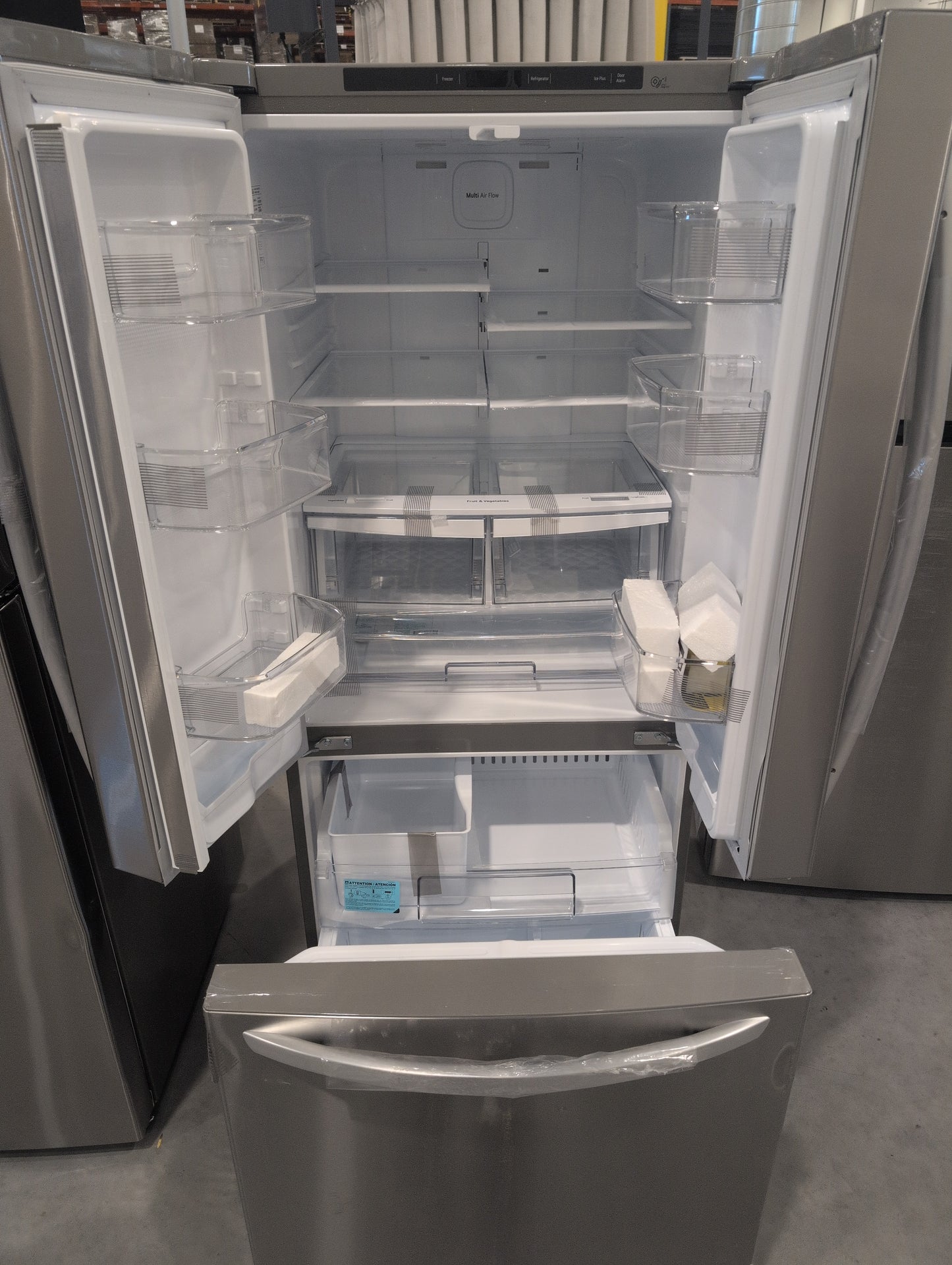 LG LFCS22520S 30 Inch French Door Refrigerator with 21.8 Cu. Ft. Capacity, Glide N' Serve™ Drawer, SpillProtector™ Shelves, Smart Cooling® &nbsp;and Factory Installed Ice Maker: Stainless Steel