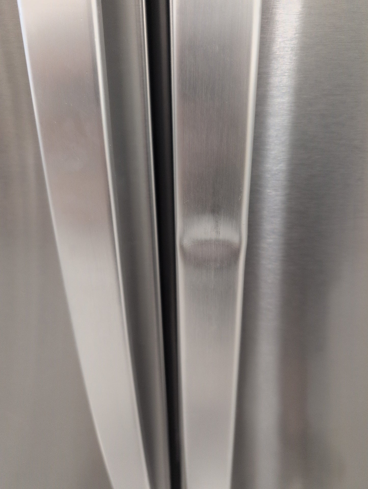 LG LFCS22520S 30 Inch French Door Refrigerator with 21.8 Cu. Ft. Capacity, Glide N' Serve™ Drawer, SpillProtector™ Shelves, Smart Cooling® and Factory Installed Ice Maker: Stainless Steel