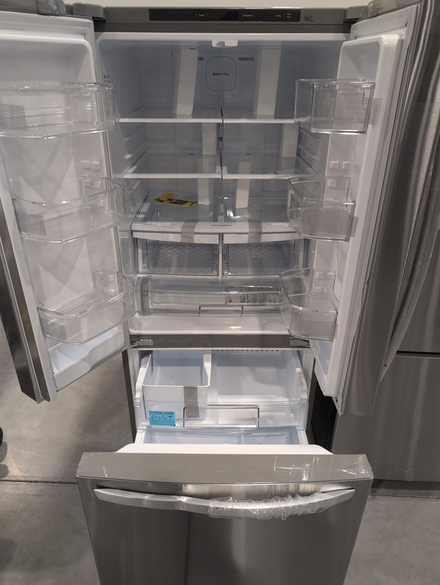 LG LFCS22520S 30 Inch French Door Refrigerator with 21.8 Cu. Ft. Capacity, Glide N' Serve™ Drawer, SpillProtector™ Shelves, Smart Cooling® and Factory Installed Ice Maker: Stainless Steel