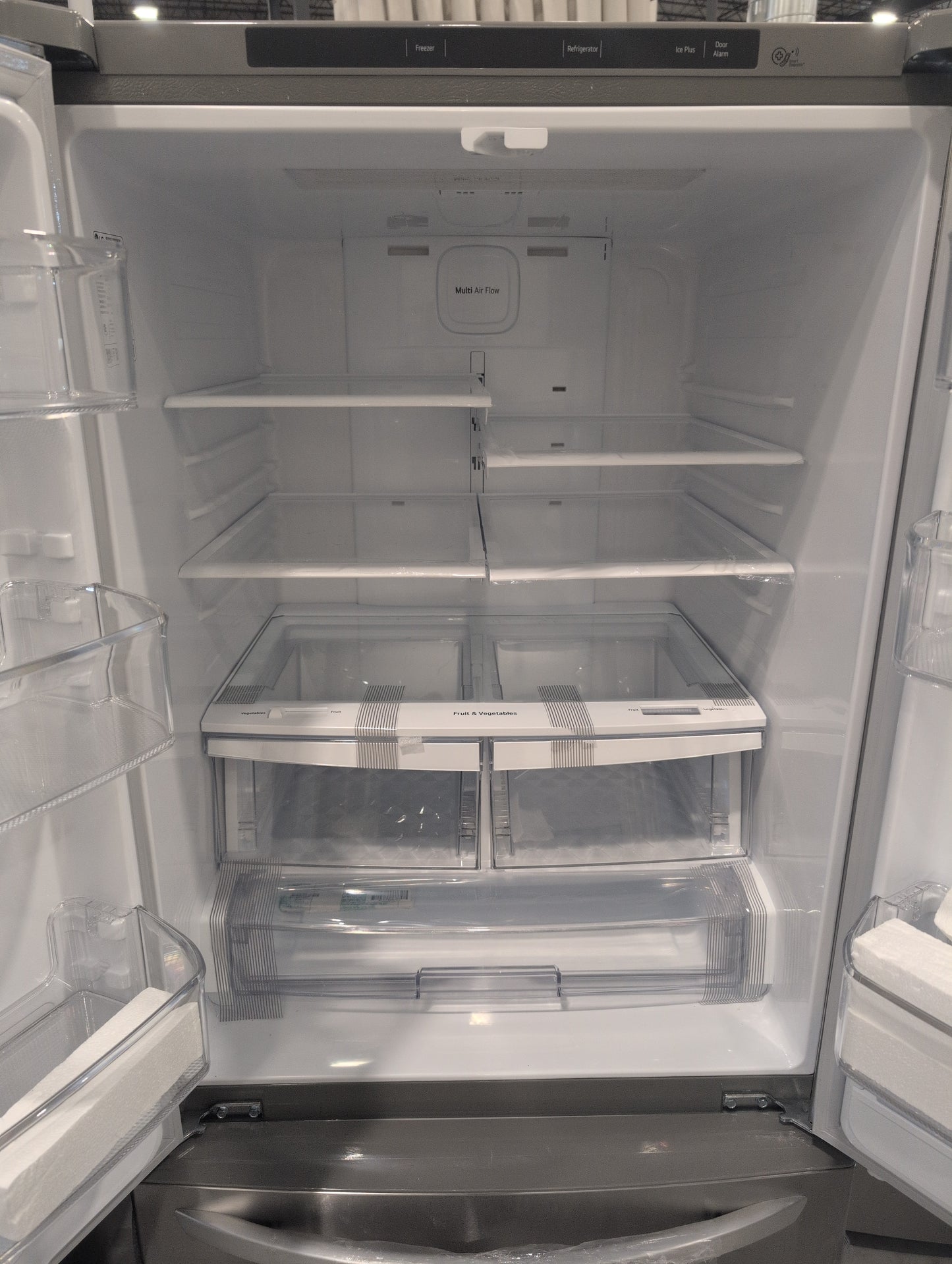 LG LFCS22520S 30 Inch French Door Refrigerator with 21.8 Cu. Ft. Capacity, Glide N' Serve™ Drawer, SpillProtector™ Shelves, Smart Cooling® &nbsp;and Factory Installed Ice Maker: Stainless Steel