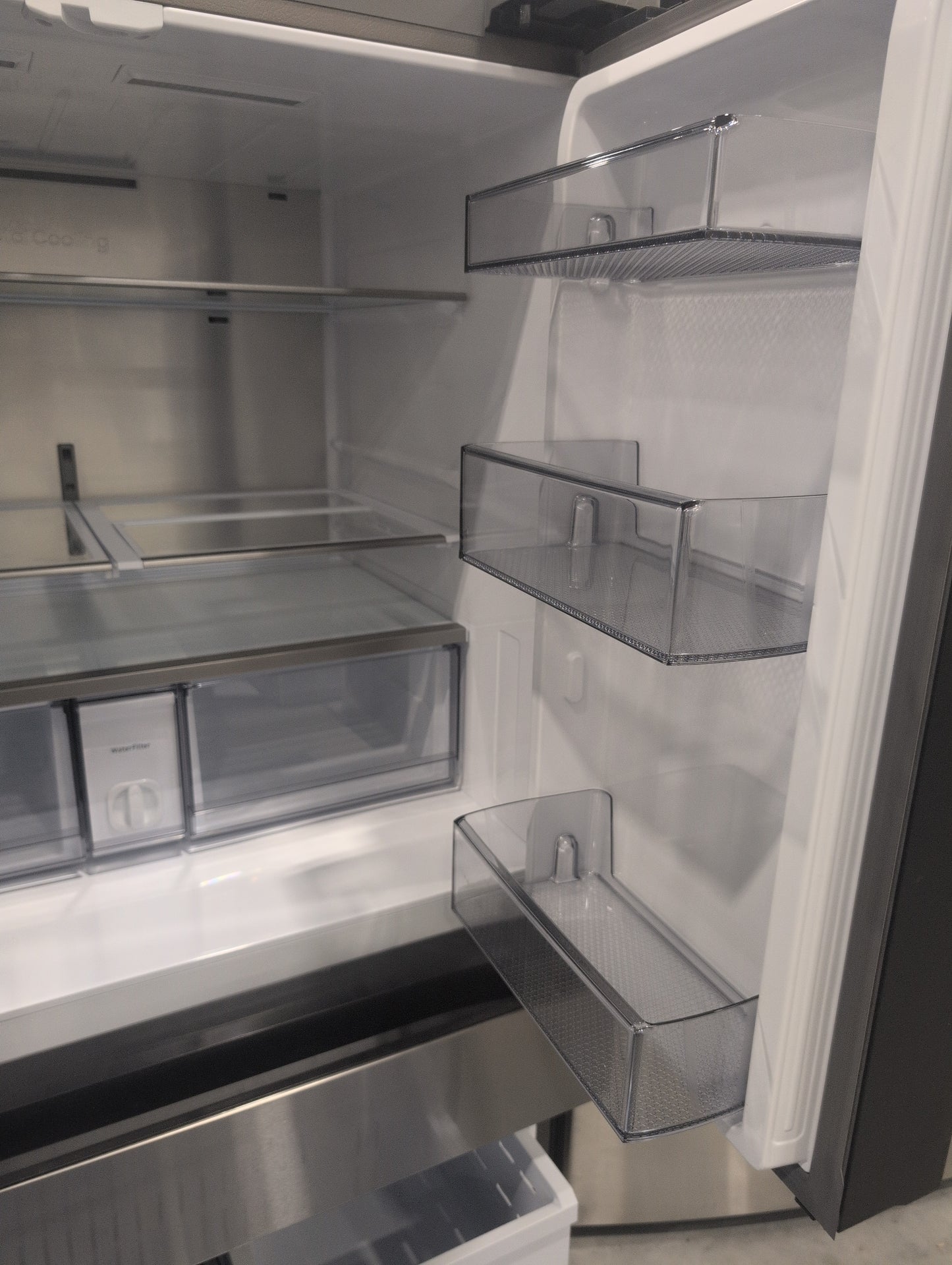 SAMSUNG RF29BB8900QKAA Bespoke 4-Door French Door Refrigerator (29 cu. ft.) - in Charcoal Glass Top and Family Hub™ Panels with Stainless Steel Middle and Bottom Panels