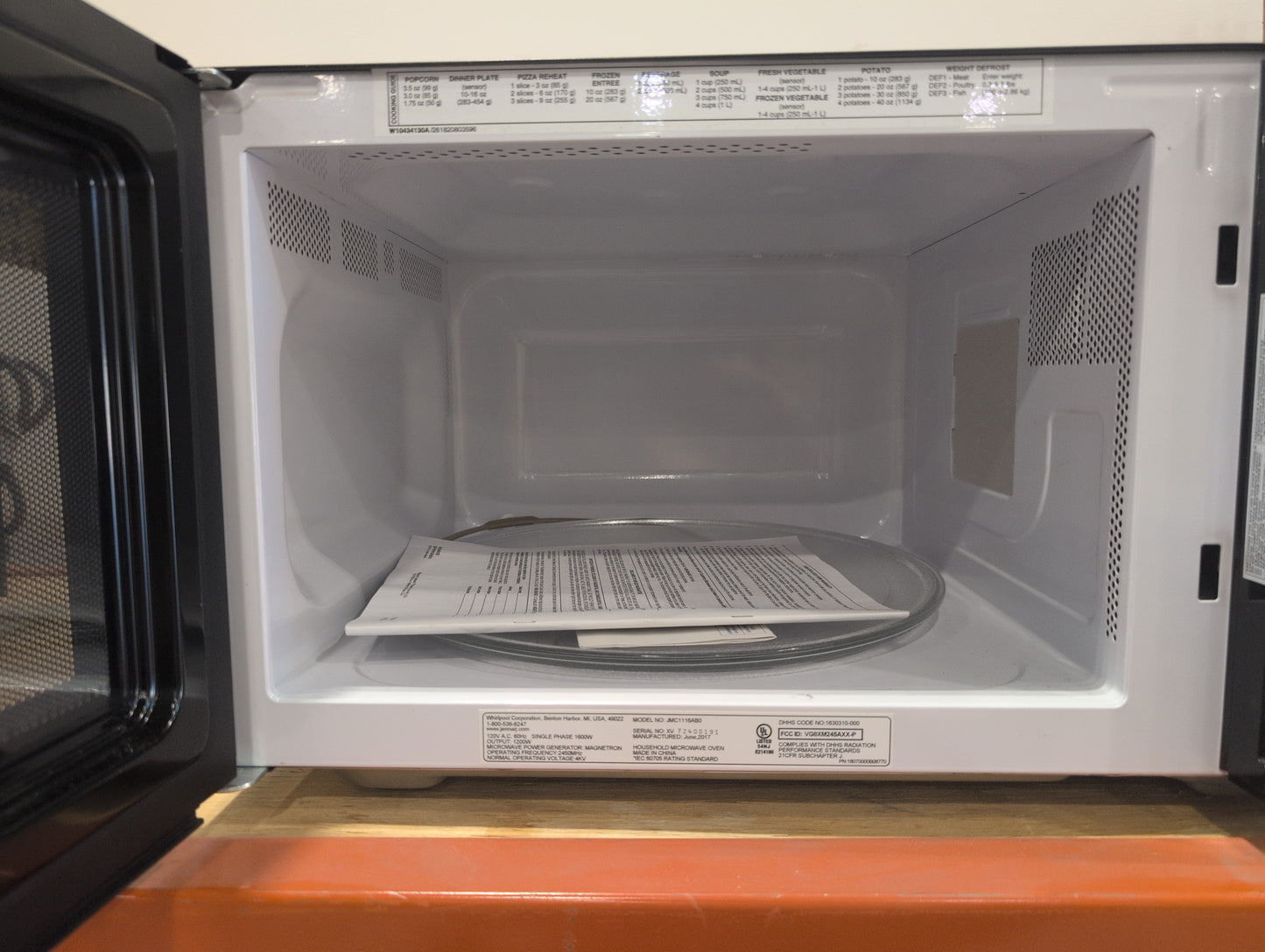 JENNAIR JMC1116AB 22 Inch Built-In Countertop Microwave Oven with 1200 Cooking Watts: Black Floating Glass