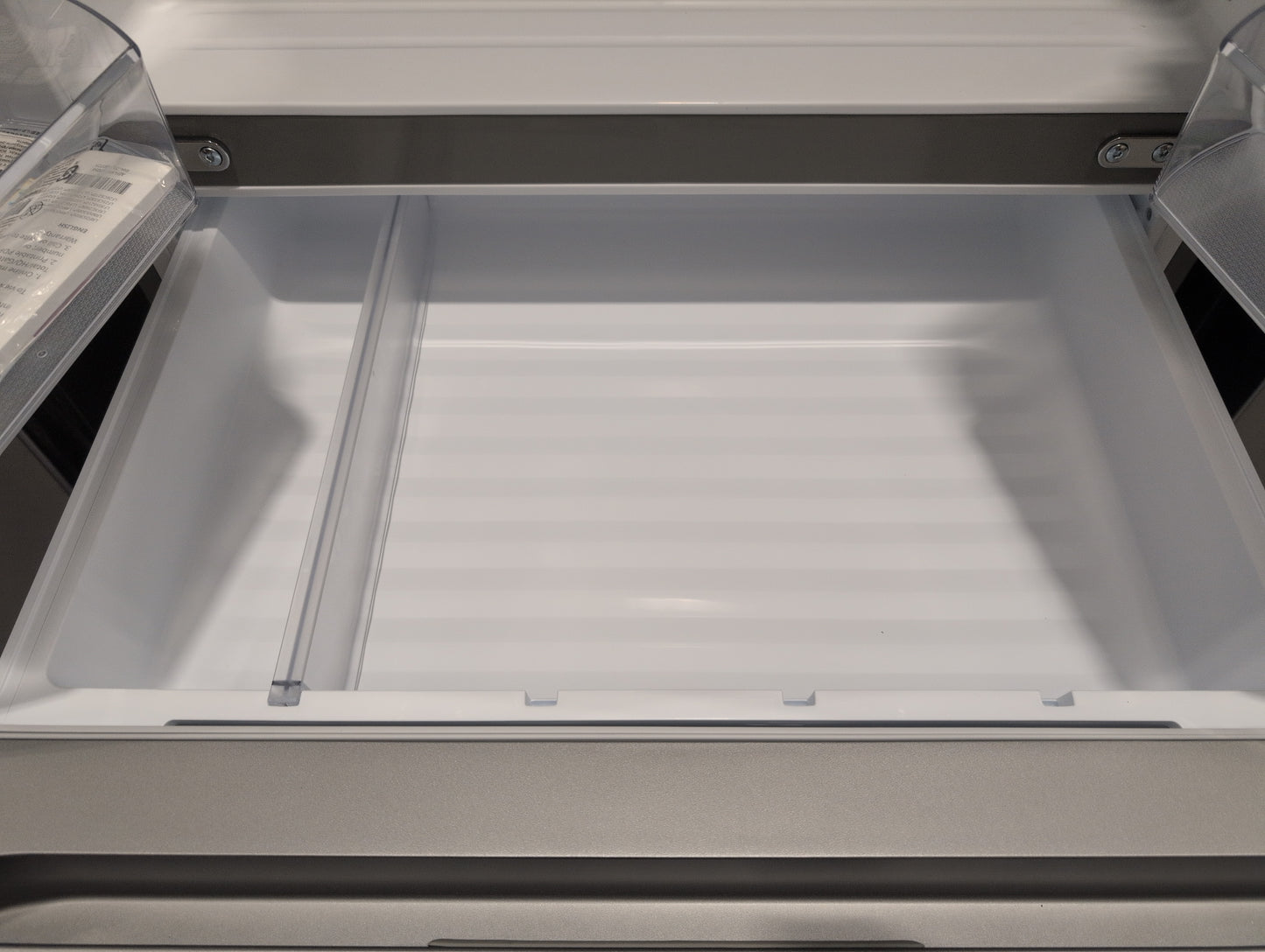 LG LF30S8210S 36 Inch Smart 4-Door French Door Refrigerator with 29.6 Cu. Ft. Capacity, Full-Convert Drawer™, Internal Water Dispenser, Door Cooling+, Smart Diagnosis™, Sabbath Mode, and ENERGY STAR® Qualified