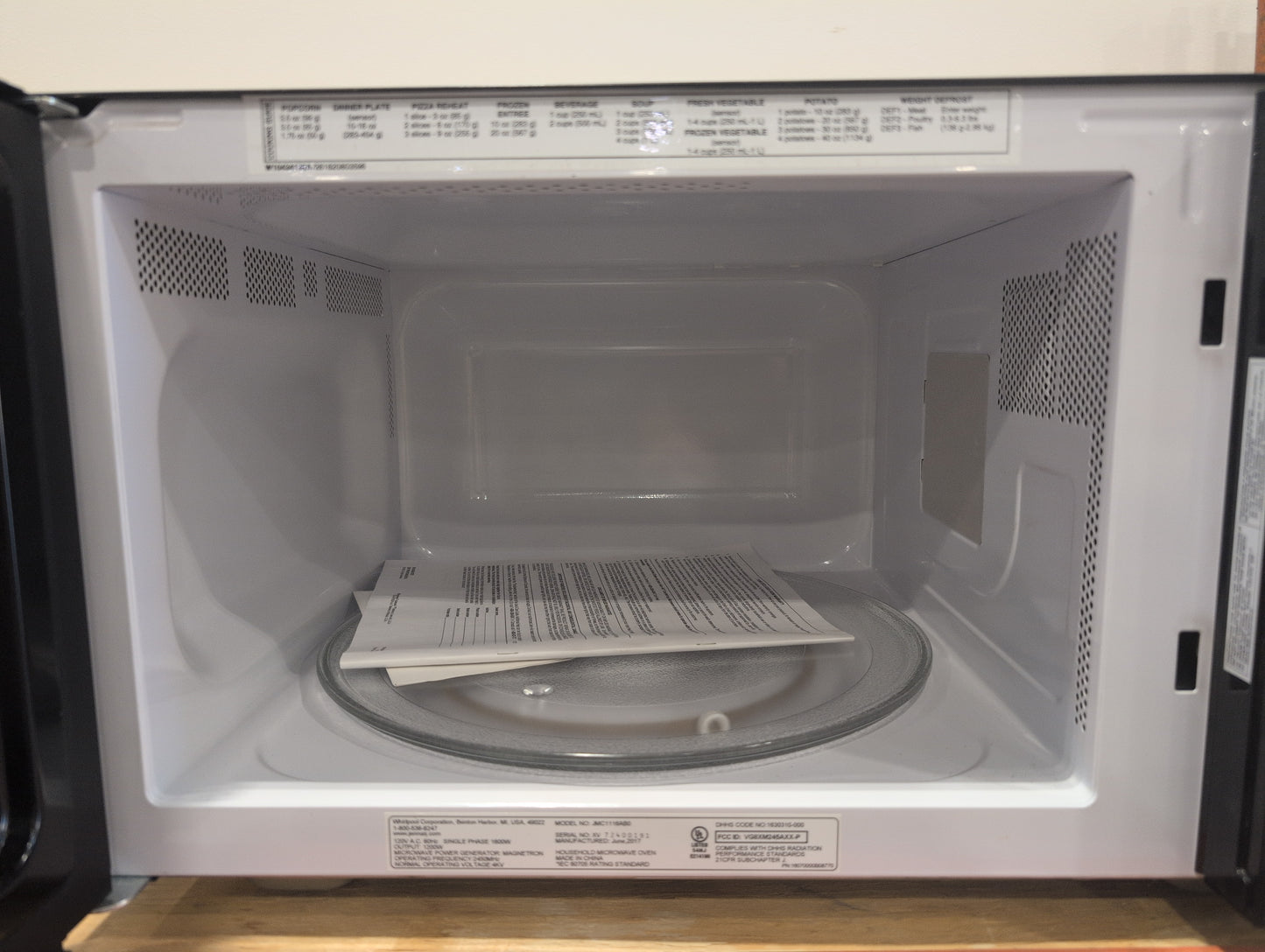 JENNAIR JMC1116AB 22 Inch Built-In Countertop Microwave Oven with 1200 Cooking Watts: Black Floating Glass