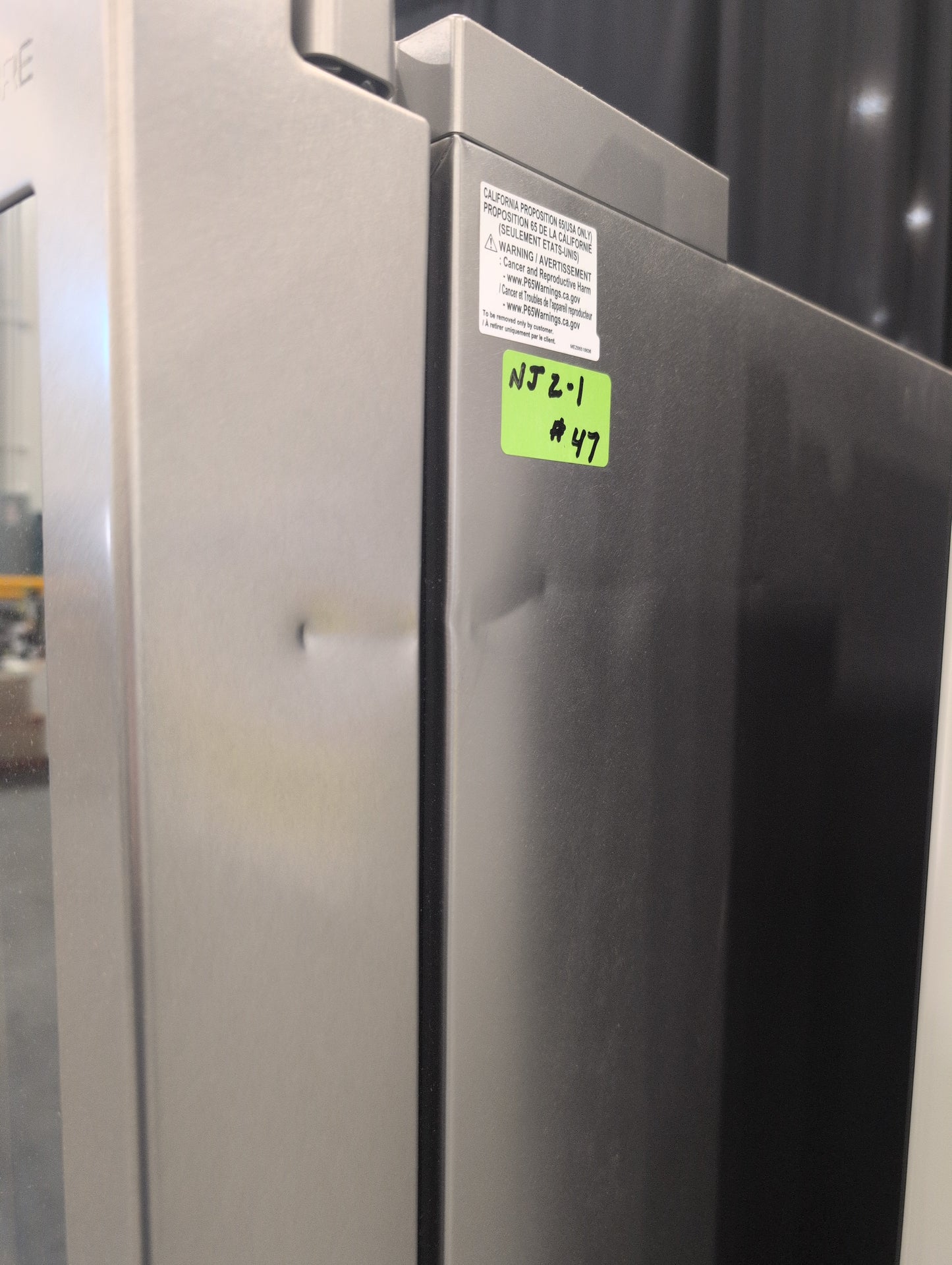 LG URETC1408N SIGNATURE 15 cu. ft. Smart wi-fi Enabled InstaView® Wine Cellar Refrigerator