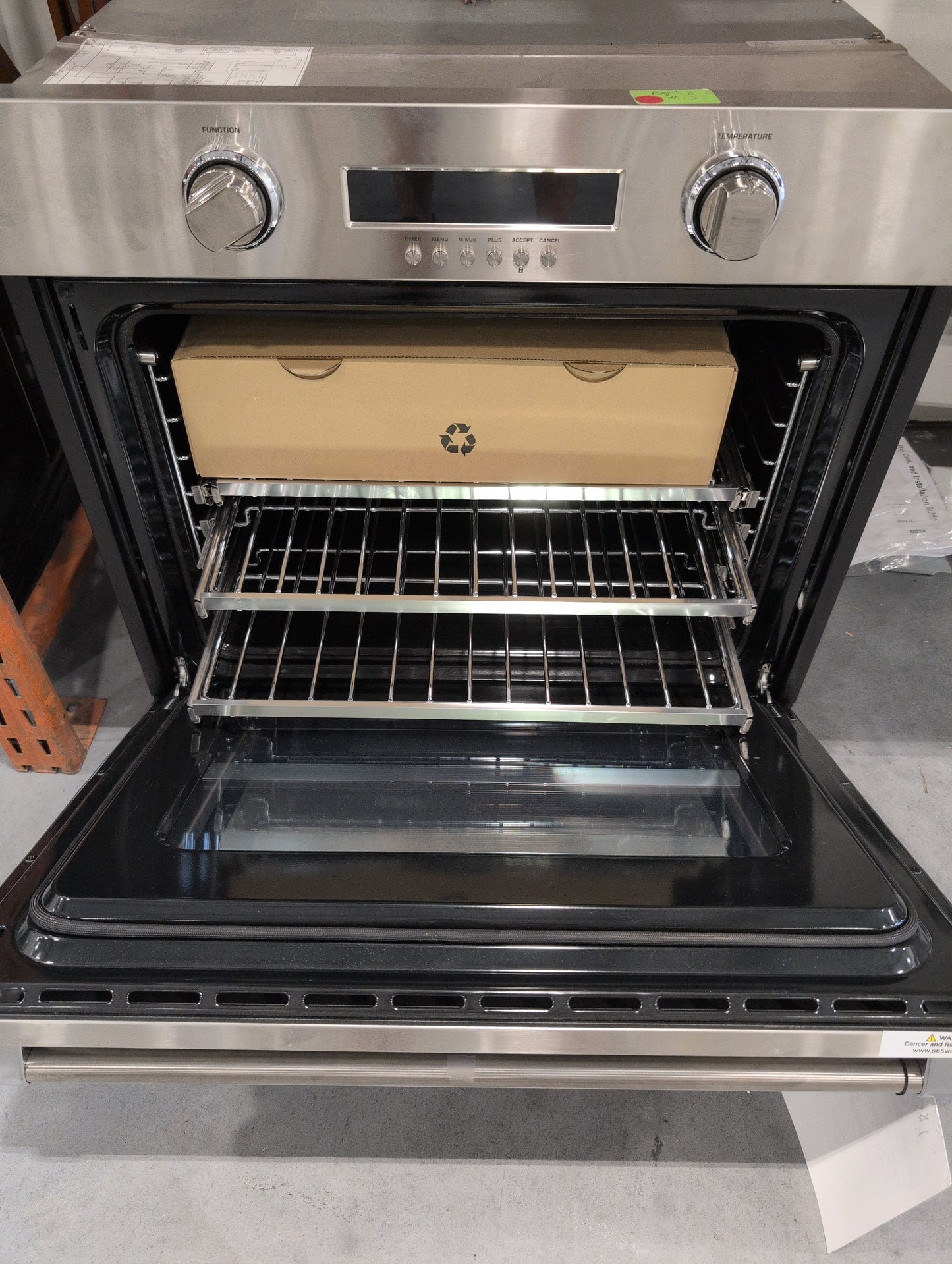 FISHER & PAYKEL WOSV230_N 30" Series 7 Professional Self-Cleaning Oven 10 Function