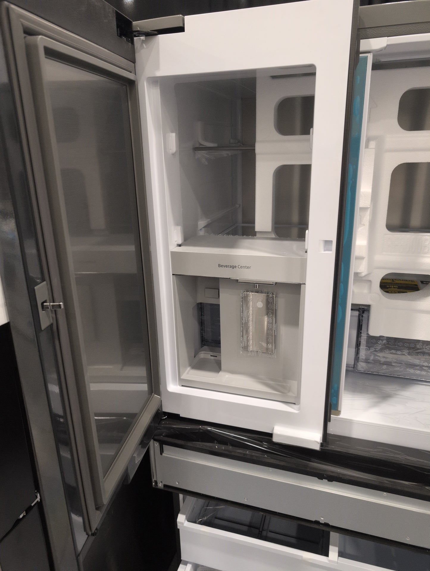 Samsung BESPOKE RF29BB8600AP 36 Inch Smart 4-Door French Door Refrigerator with 29 cu. ft. Total Capacity, Beverage Center, FlexZone™ Drawer, Dual Auto Ice Maker, Twin Cooling Plus, Wi-Fi Enabled, Customizable Door Colors, ADA Compliant