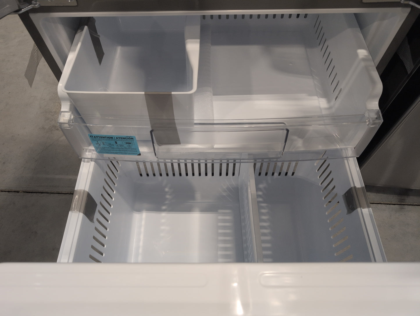 LG LFCS22520S 30 Inch French Door Refrigerator with 21.8 Cu. Ft. Capacity, Glide N' Serve™ Drawer, SpillProtector™ Shelves, Smart Cooling® and Factory Installed Ice Maker: Stainless Steel