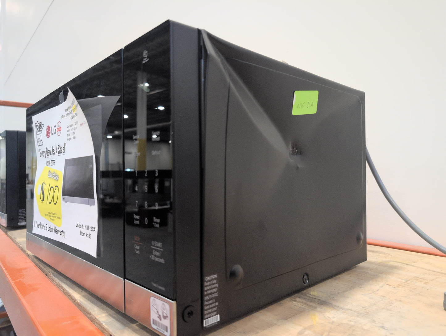 LG MSER1590C  1.5 cu. ft. NeoChef™ Countertop Microwave - Stainless Steel