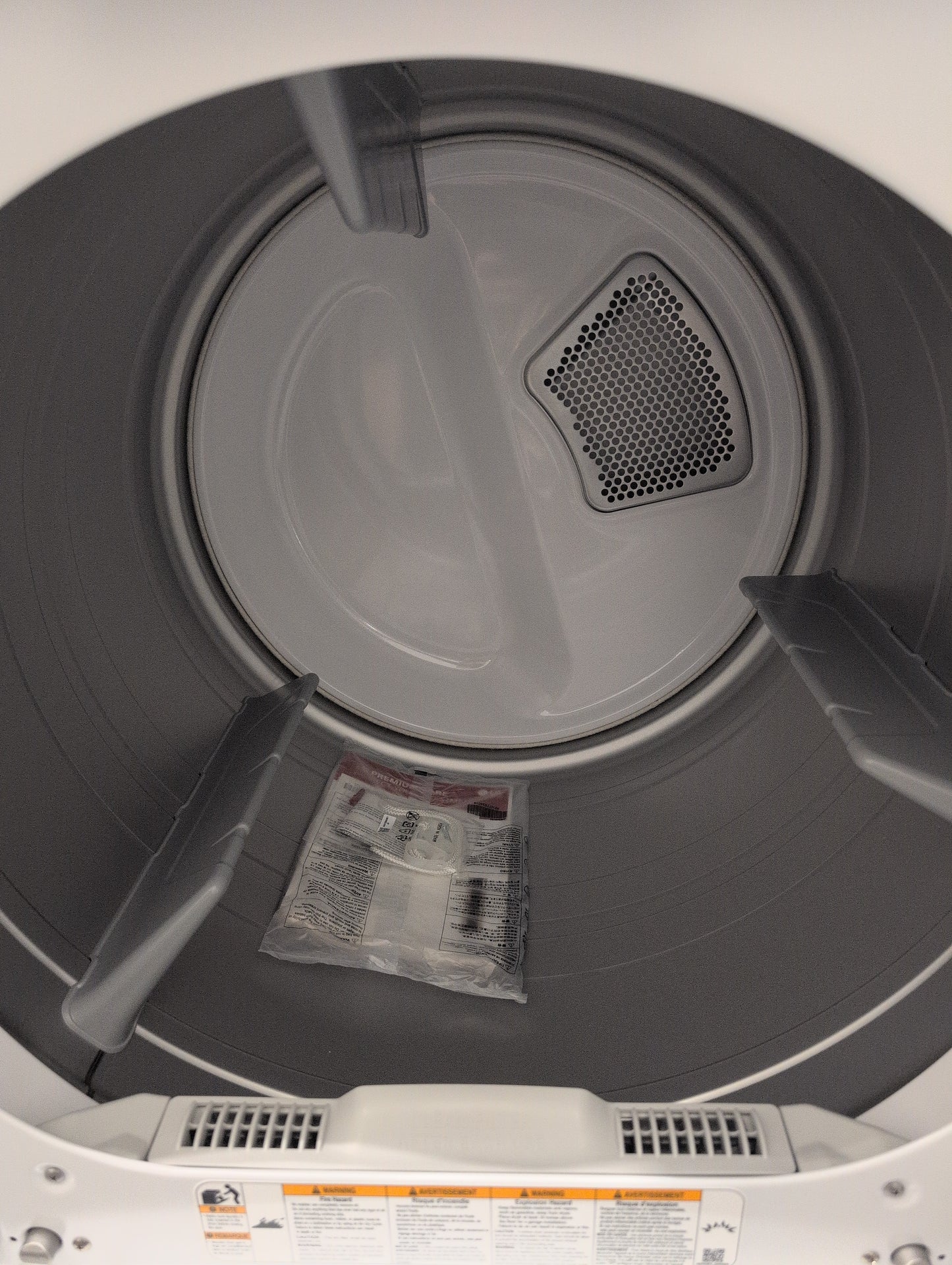 LG DLG7401WE 27 Inch Smart Gas Dryer with 7.3 Cu. Ft. Capacity, 8 Dry Cycles, 12 Dry Options, Sensor Dry, EasyLoad™ Door, ThinQ® Technology, SmartDiagnosis™, and Energy Star Certified: White