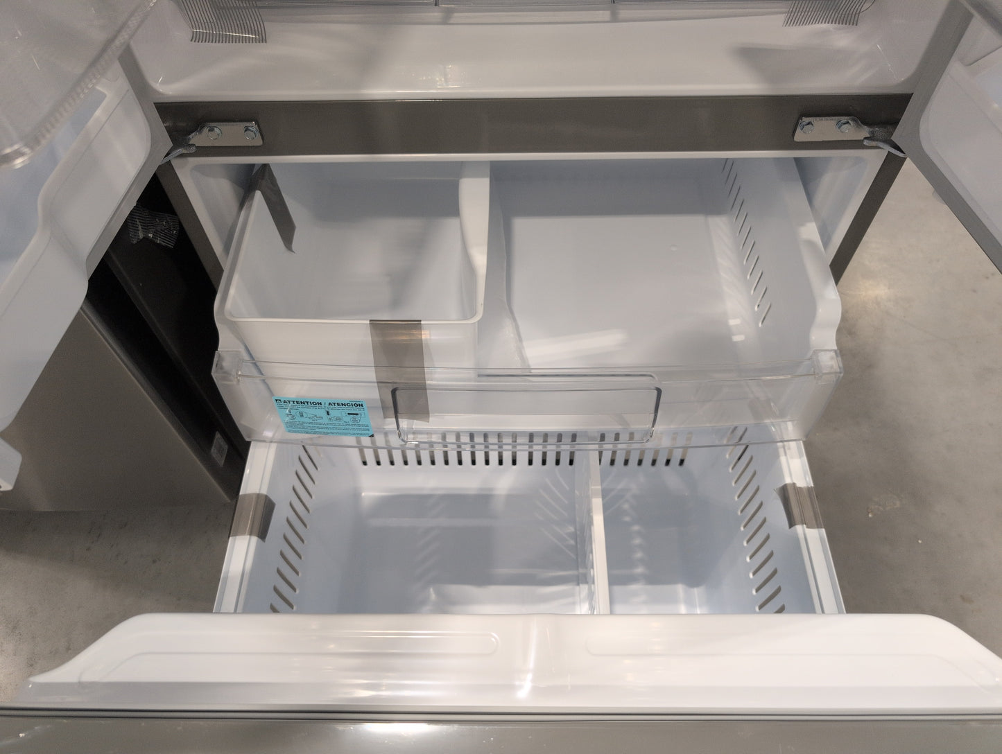 LG LFCS22520S 30 Inch French Door Refrigerator with 21.8 Cu. Ft. Capacity, Glide N' Serve™ Drawer, SpillProtector™ Shelves, Smart Cooling® and Factory Installed Ice Maker: Stainless Steel